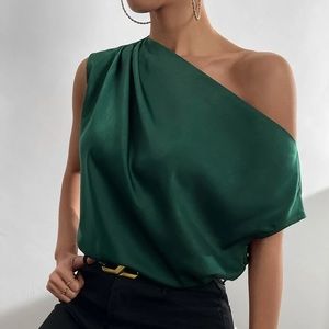 NWT one Shoulder Blouse! Stunning!!